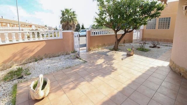 3 soveværelse Villa til salg i Los Altos med swimmingpool - € 330.000 (Ref: 9827955)