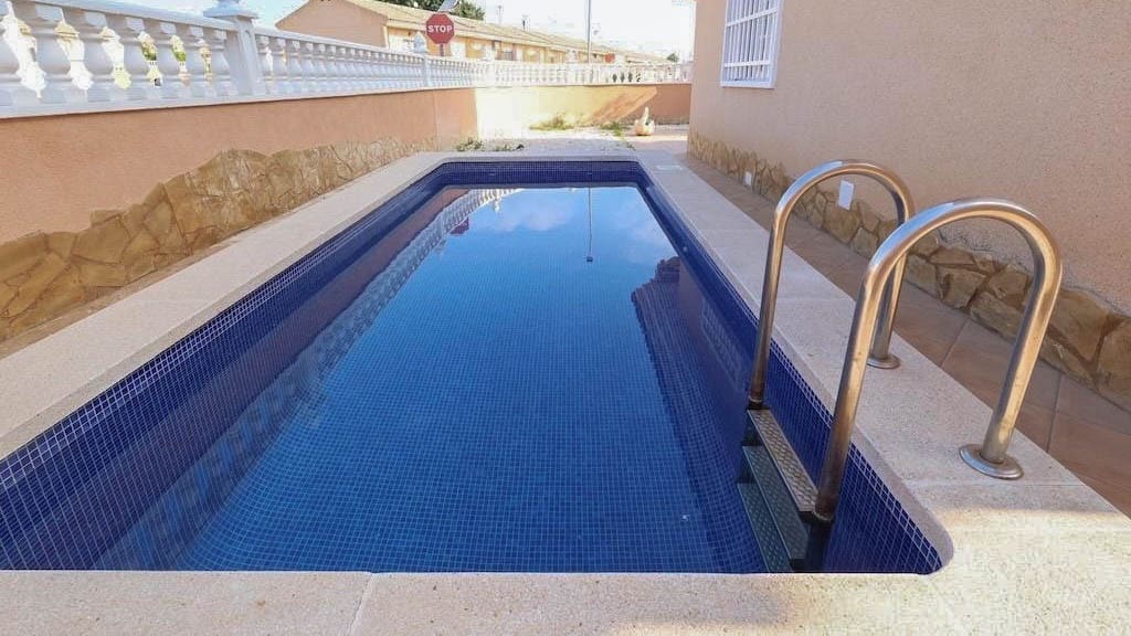 3 Zimmer Villa zu verkaufen in Los Altos mit Pool - 330.000 € (Ref: 9827955)
