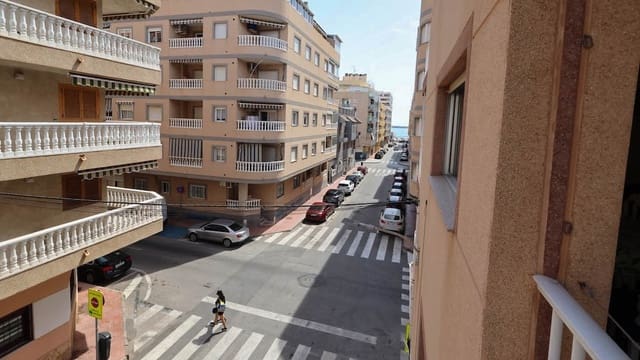 3 chambre Appartement à vendre à Playa del Acequión, Torrevieja - 160 000 € (Ref: 9832908)