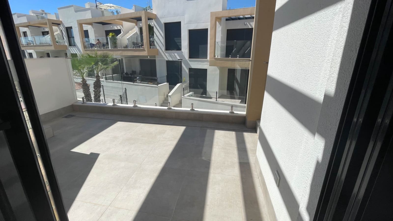 2 soverom Penthouse til salgs i Orihuela Costa med svømmebasseng - € 255 000 (Ref: 9834109)