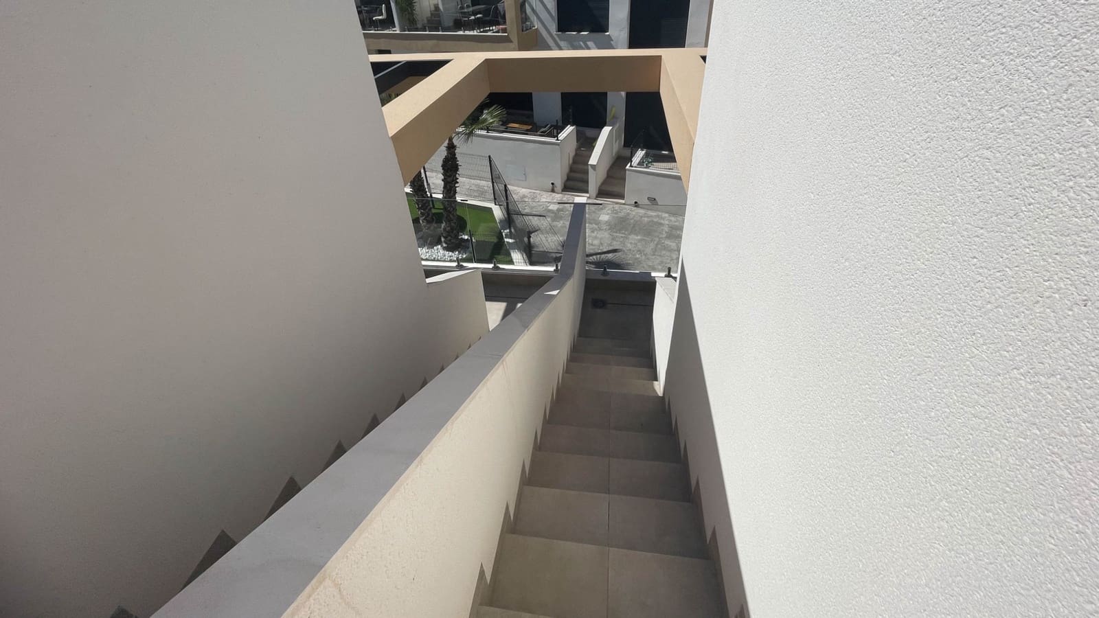 2 soverom Penthouse til salgs i Orihuela Costa med svømmebasseng - € 255 000 (Ref: 9834109)