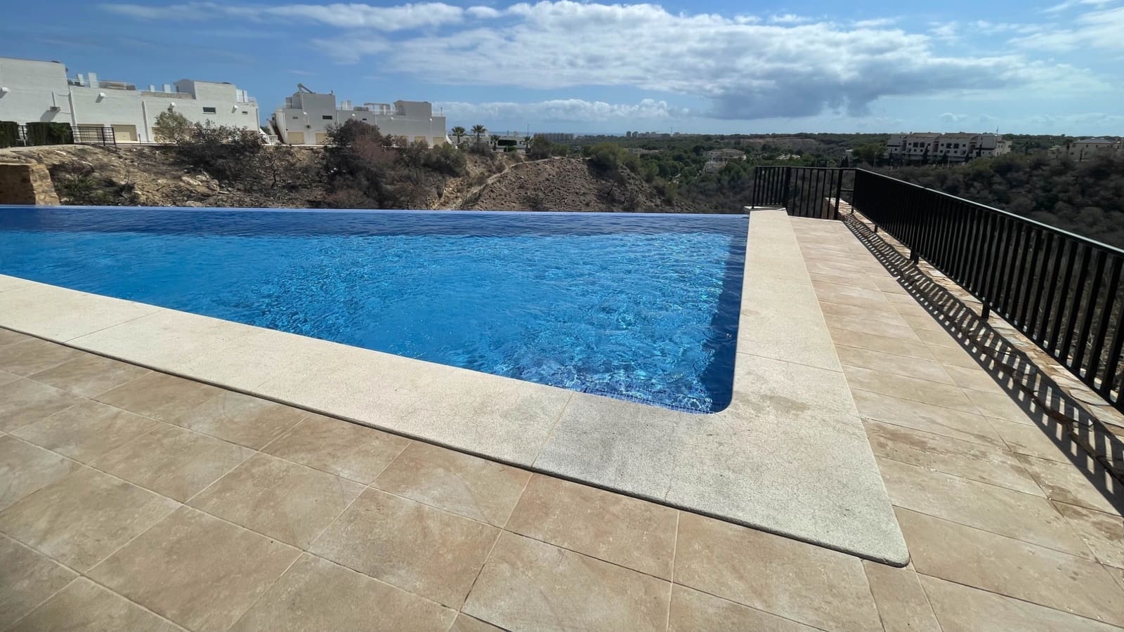 3 soveværelse Penthouse til salg i Orihuela Costa med swimmingpool - € 385.000 (Ref: 9858288)