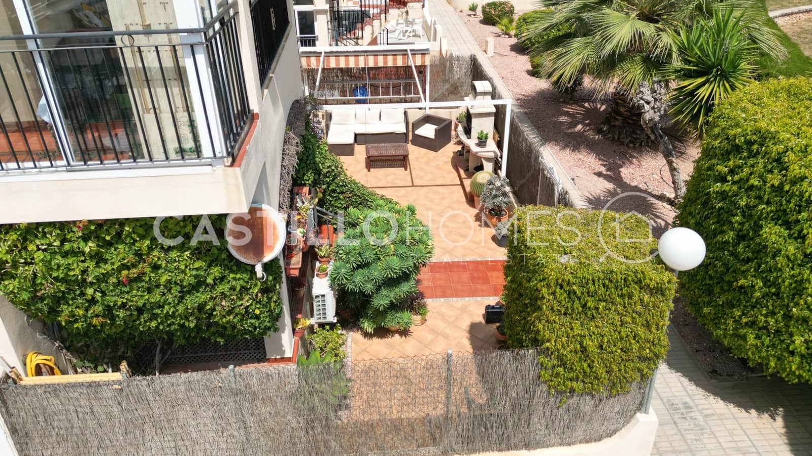 3 soverom Bungalow til salgs i La Florida med svømmebasseng garasje - € 196 999 (Ref: 9867505)