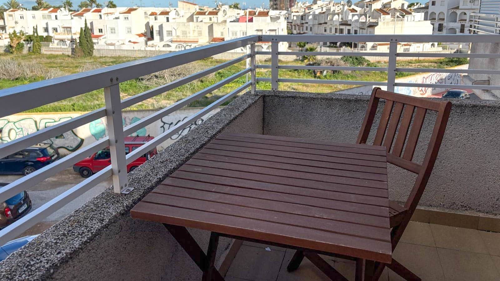 2 sypialnia Penthouse na sprzedaż w Torrevieja z garażem - 195 000 € (Ref: 9889385)