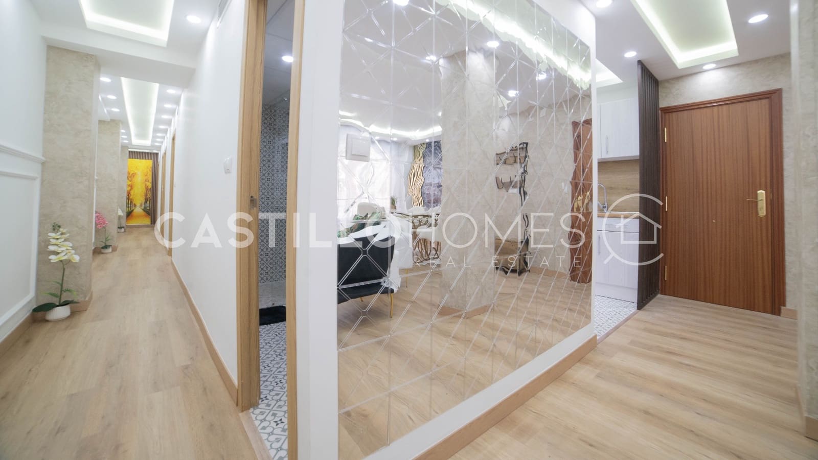 4 Zimmer Apartment zu verkaufen in Torrevieja - 285.000 € (Ref: 9893250)