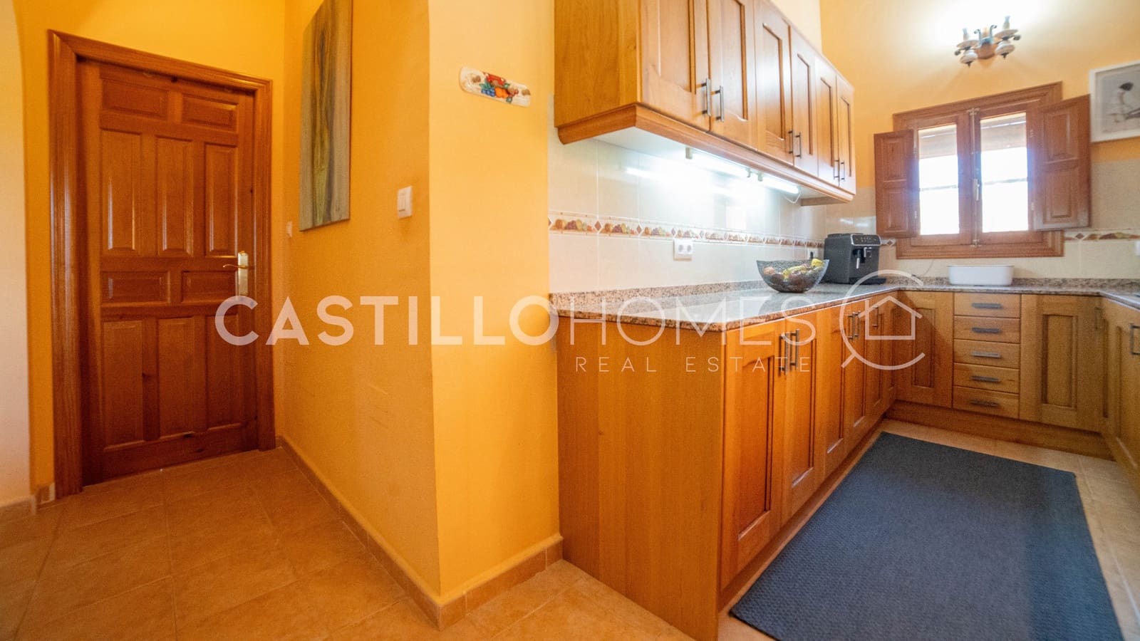 3 sypialnia Willa na sprzedaż w Rafal z basenem garażem - 649 990 € (Ref: 9895285)