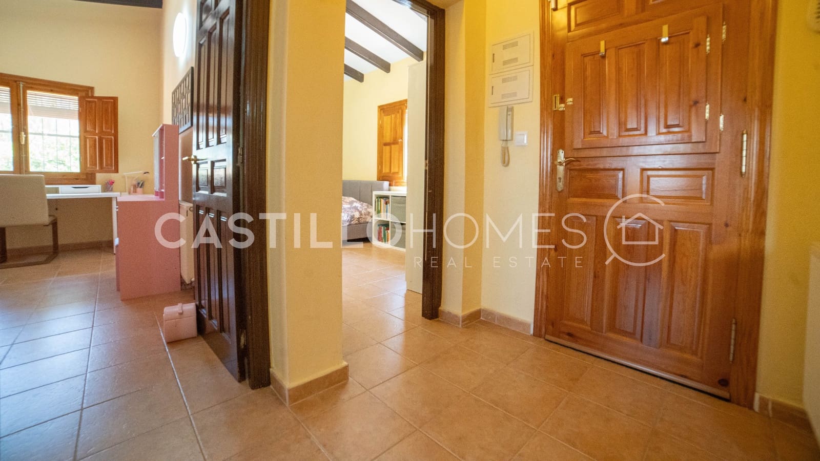 3 sypialnia Willa na sprzedaż w Rafal z basenem garażem - 649 990 € (Ref: 9895285)