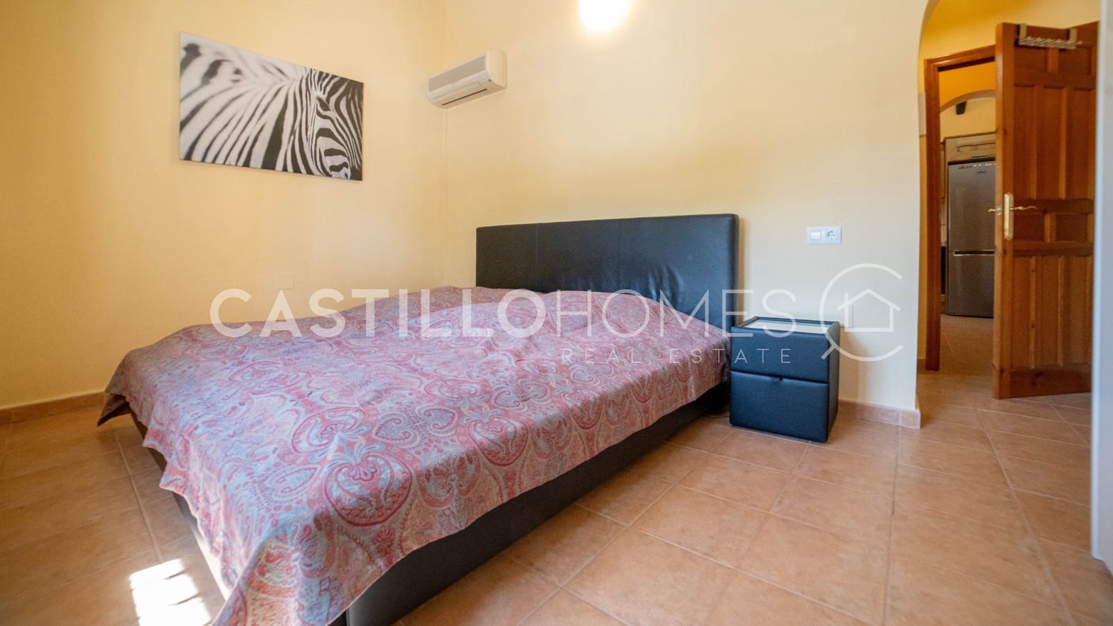 3 sypialnia Willa na sprzedaż w Rafal z basenem garażem - 649 990 € (Ref: 9895285)