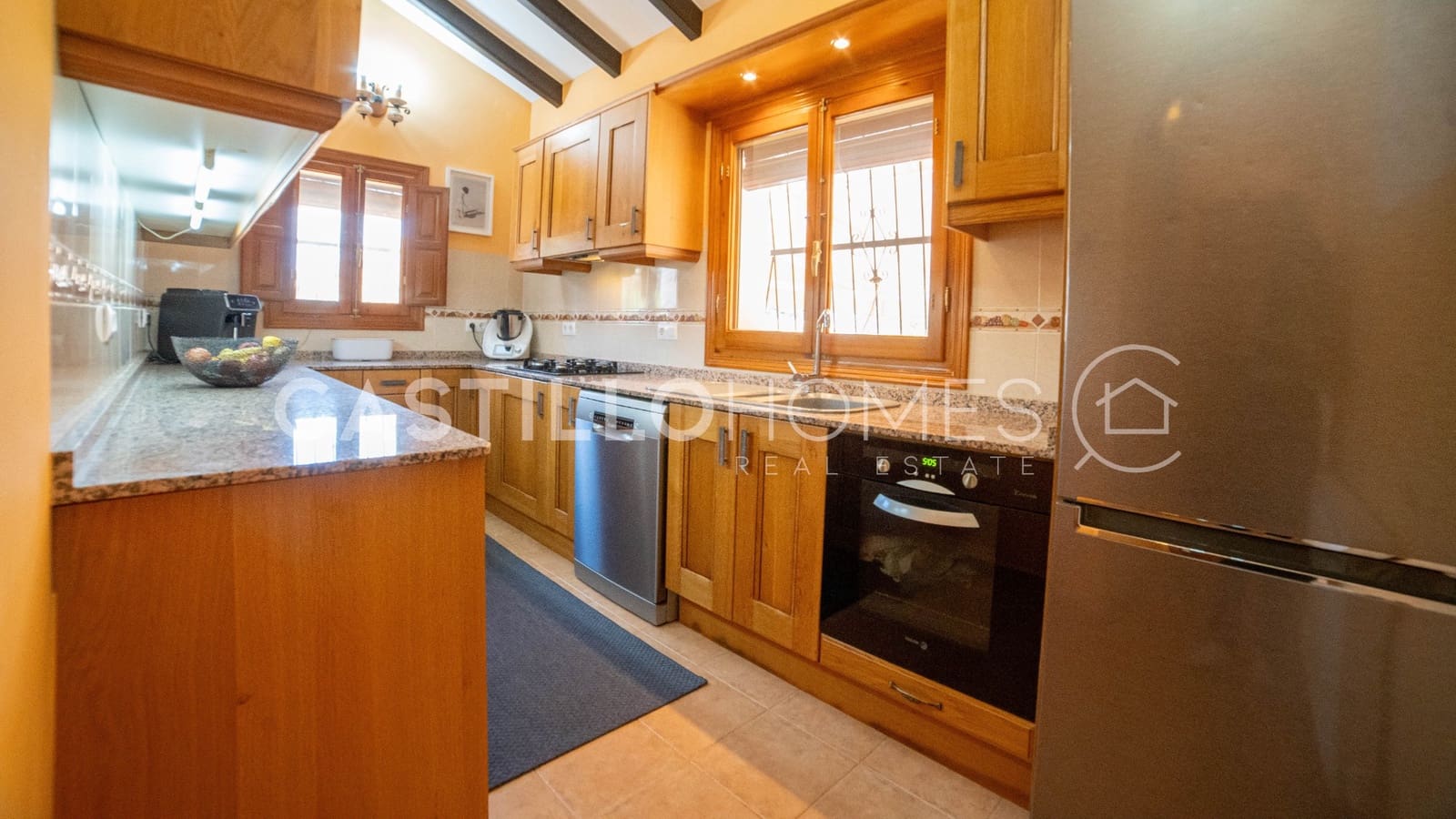 3 sypialnia Willa na sprzedaż w Rafal z basenem garażem - 649 990 € (Ref: 9895285)
