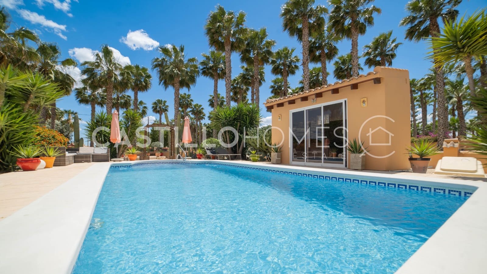3 sypialnia Willa na sprzedaż w Rafal z basenem garażem - 649 990 € (Ref: 9895285)