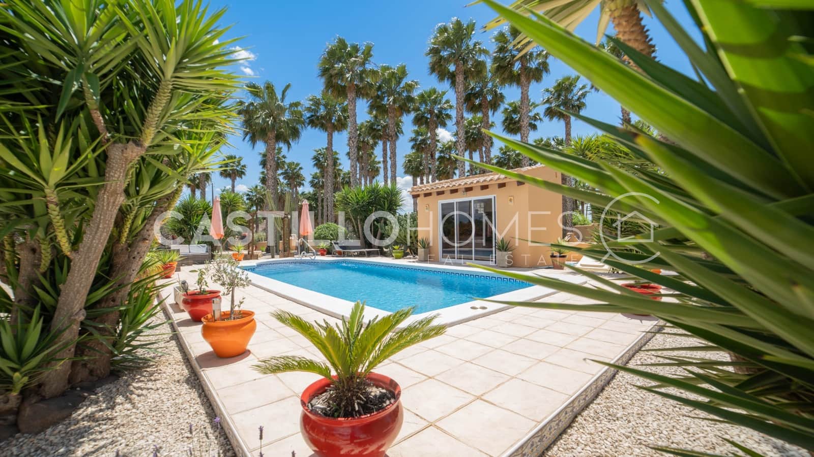3 sypialnia Willa na sprzedaż w Rafal z basenem garażem - 649 990 € (Ref: 9895285)