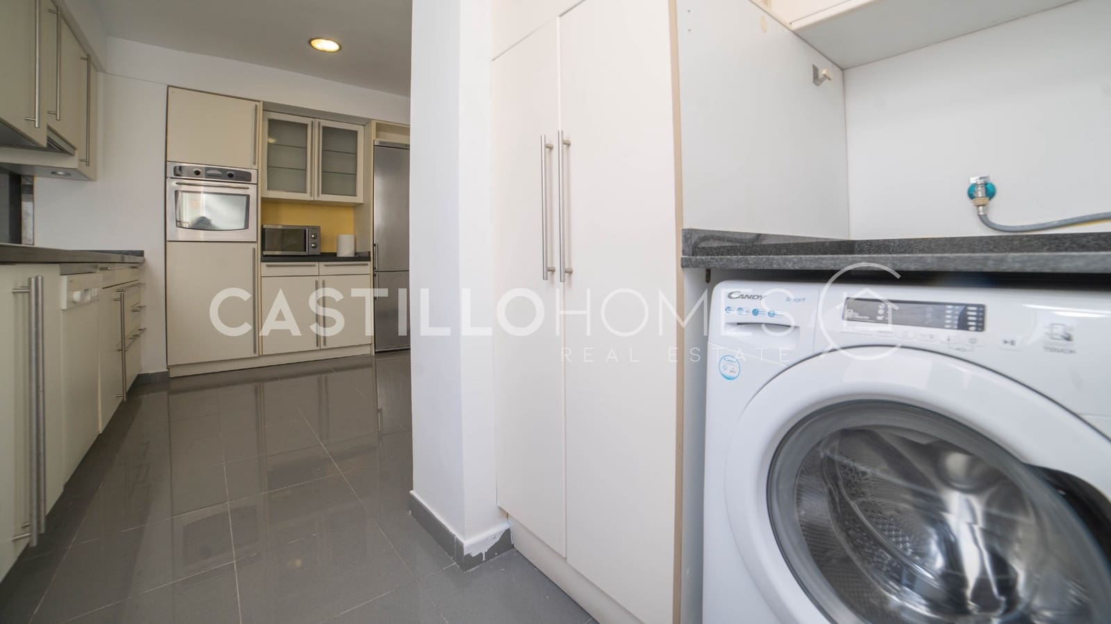 3 soveværelse Penthouse til salg i Torrevieja - € 600.000 (Ref: 9909464)
