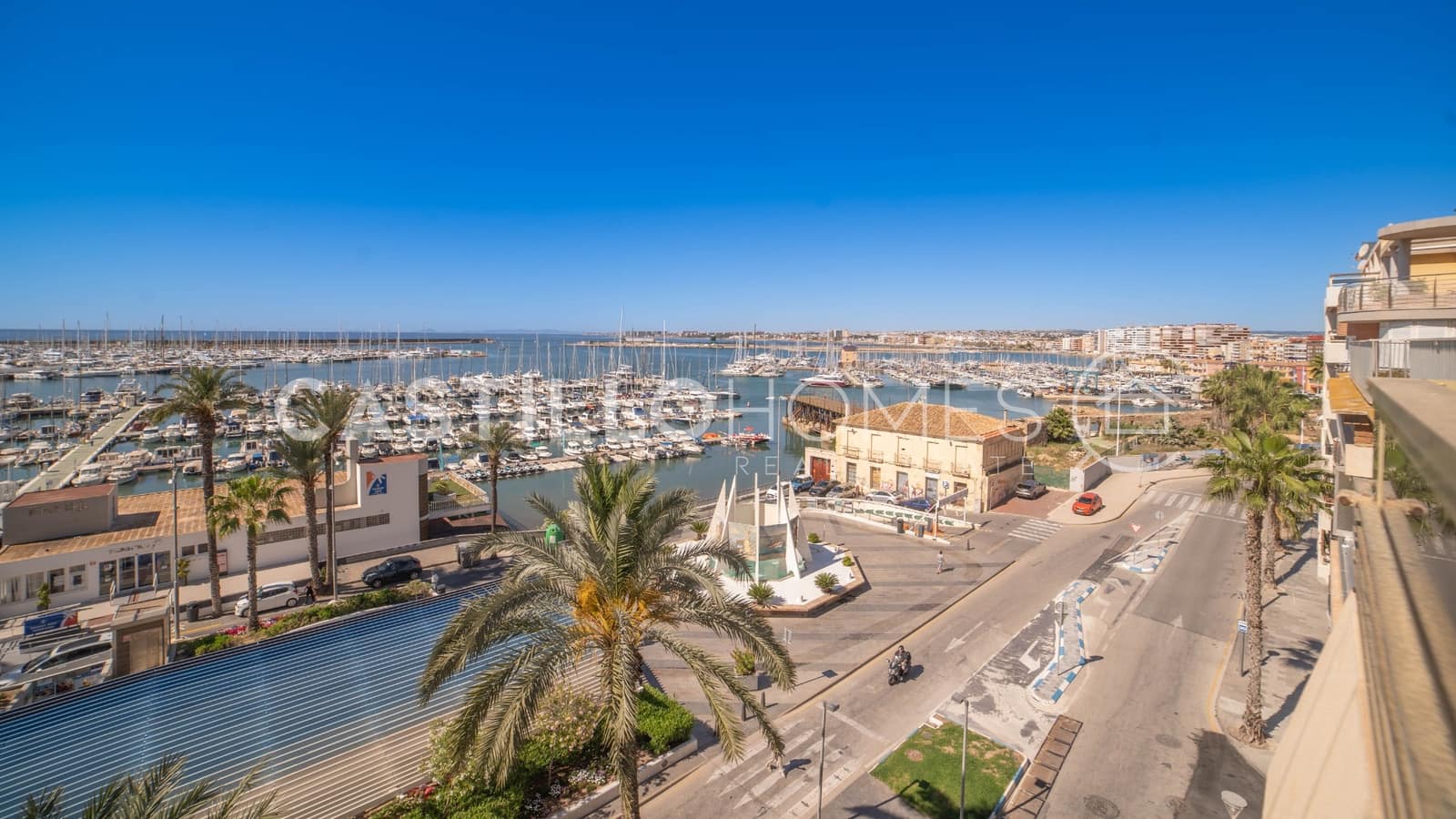 3 soveværelse Penthouse til salg i Torrevieja - € 600.000 (Ref: 9909464)