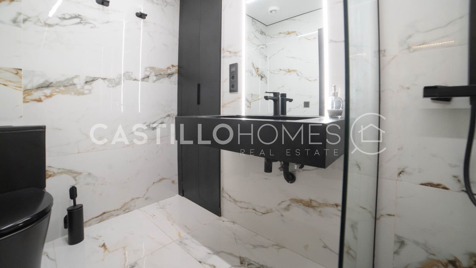2 soverom Leilighet til salgs i Torrevieja - € 199 000 (Ref: 9924871)