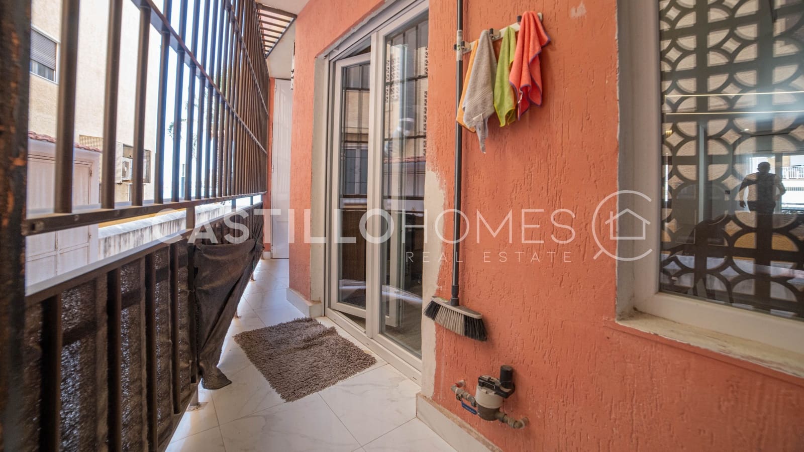 2 soverom Leilighet til salgs i Torrevieja - € 199 000 (Ref: 9924871)