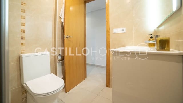 3 soverom Leilighet til salgs i Centro, Torrevieja med garasje - € 220 000 (Ref: 9944530)