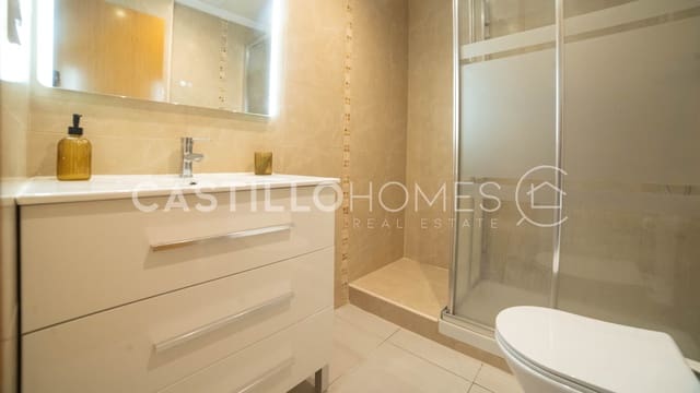 3 soverom Leilighet til salgs i Centro, Torrevieja med garasje - € 220 000 (Ref: 9944530)