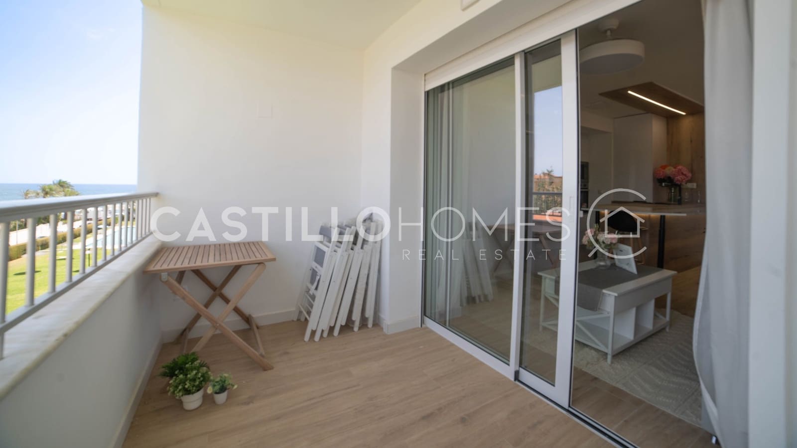 3 makuuhuone Huoneisto myytävänä paikassa Punta Prima mukana uima-altaan 
autotalli - 279 700 € (Ref: 9948852)