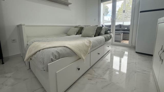 1 sovrum Lägenhet till salu i Ciudad Quesada, Rojales med pool - 89 900 € (Ref: 9956353)
