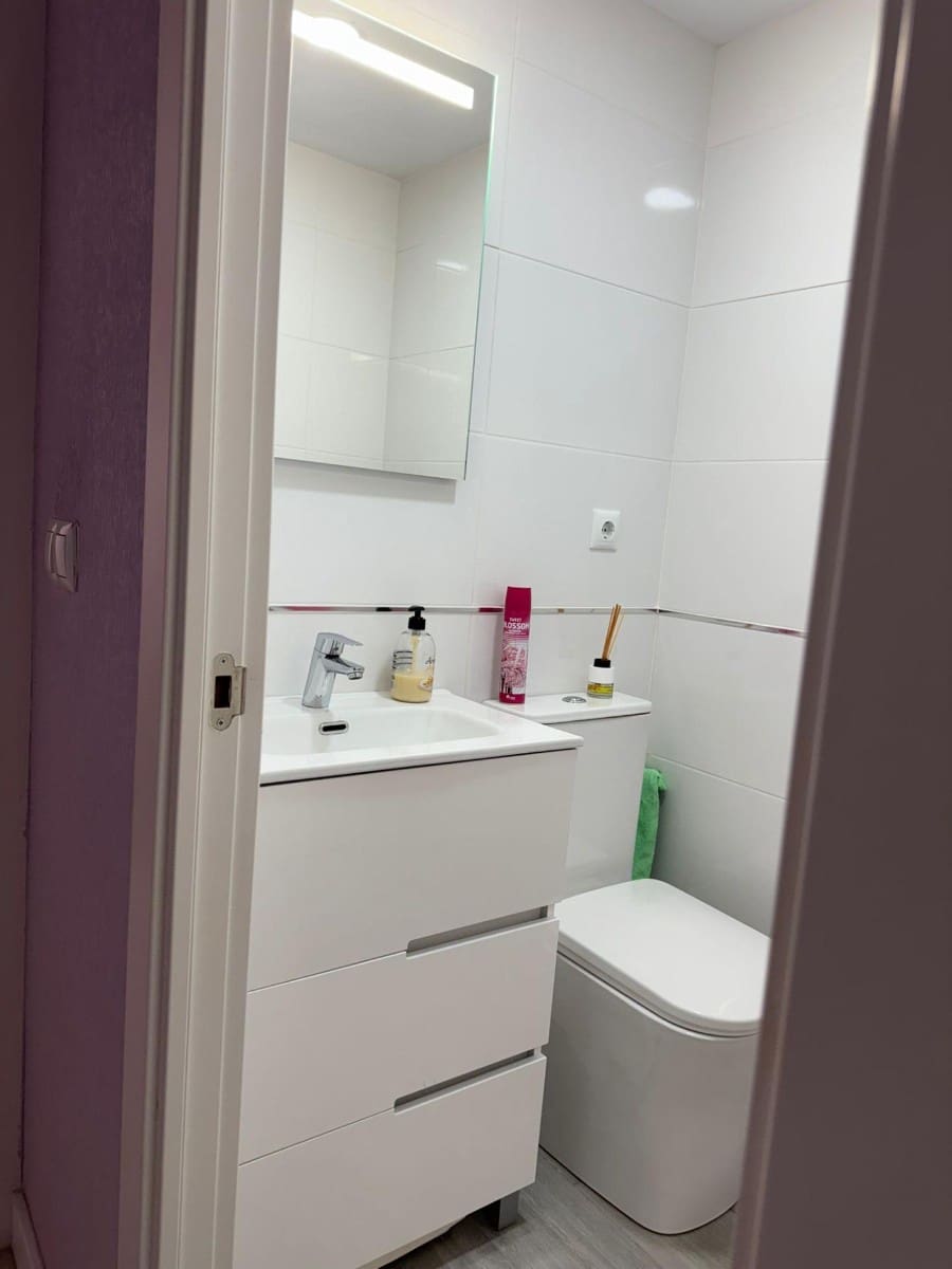 3 slaapkamer Appartement te koop in Torrevieja met garage - € 209.500 (Ref: 9958310)