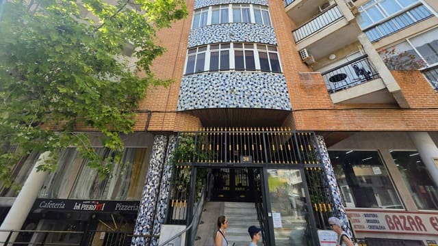 1 soverom Leilighet til salgs i Avenida Habaneras - Curva de Palangre, Torrevieja med svømmebasseng - € 126 000 (Ref: 9976318)