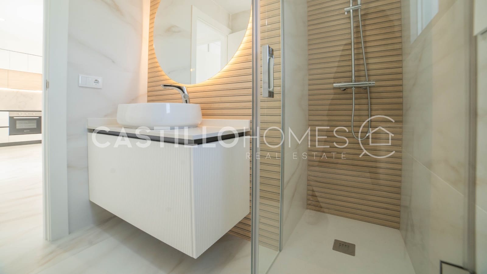 3 chambre Maison de Ville à vendre à Torrevieja avec piscine garage - 665 000 € (Ref: 9993690)
