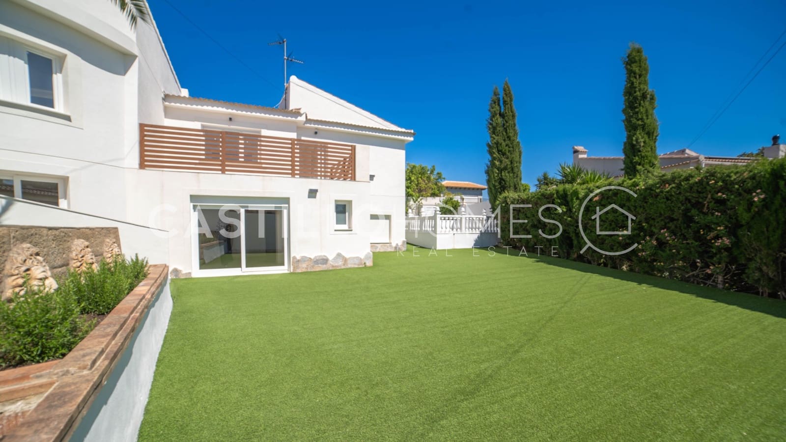 3 chambre Maison de Ville à vendre à Torrevieja avec piscine garage - 665 000 € (Ref: 9993690)