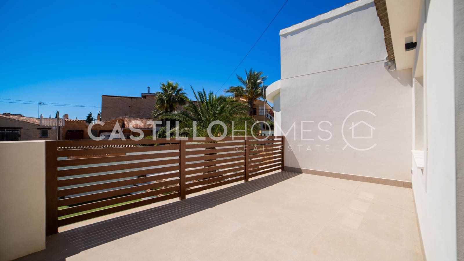 3 chambre Maison de Ville à vendre à Torrevieja avec piscine garage - 665 000 € (Ref: 9993690)