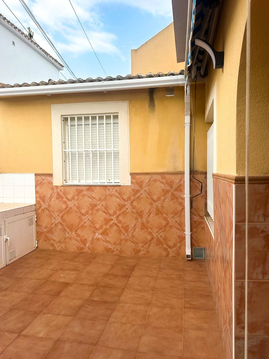 3 camera da letto Bungalow in vendita in Torrevieja con garage - 219.000 € (Rif: 9995963)