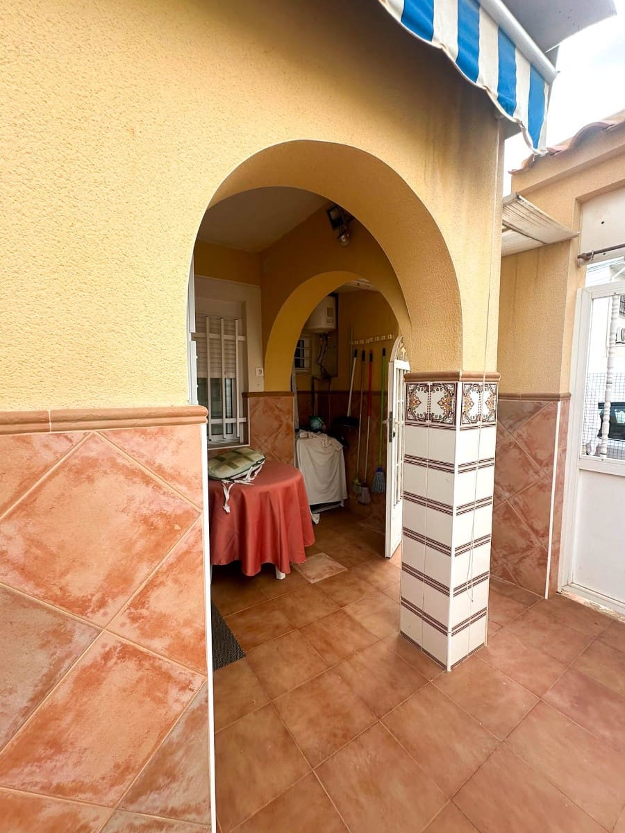 3 camera da letto Bungalow in vendita in Torrevieja con garage - 219.000 € (Rif: 9995963)