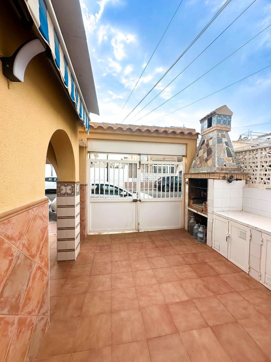 3 camera da letto Bungalow in vendita in Torrevieja con garage - 219.000 € (Rif: 9995963)