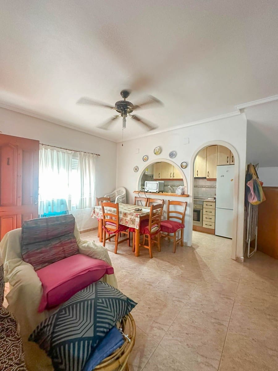 3 camera da letto Bungalow in vendita in Torrevieja con garage - 219.000 € (Rif: 9995963)