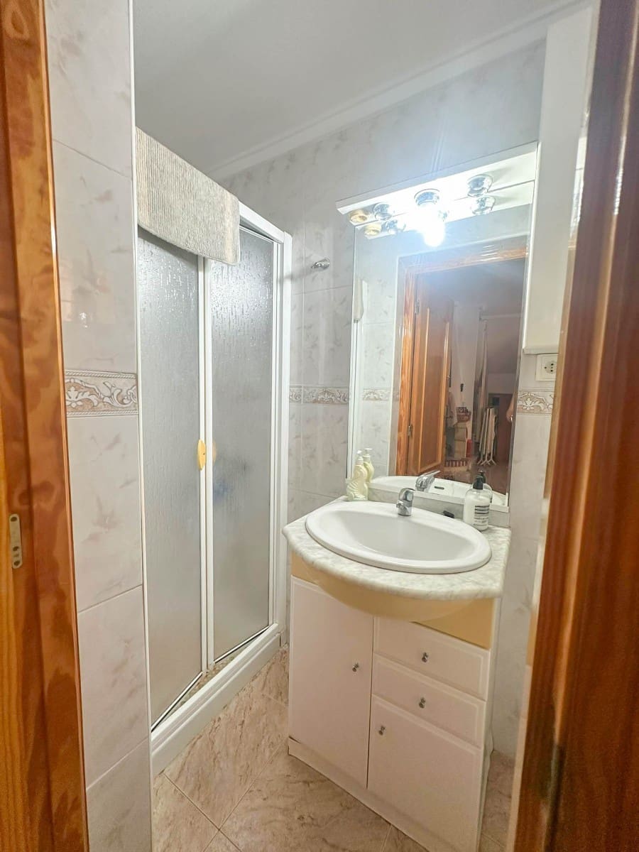 3 camera da letto Bungalow in vendita in Torrevieja con garage - 219.000 € (Rif: 9995963)