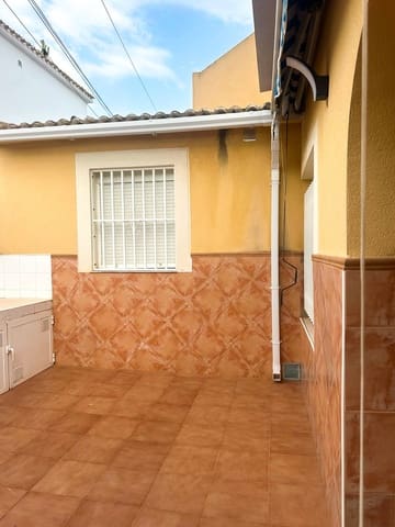 3 soverom Bungalow til salgs i Los Frutales, Torrevieja med garasje - € 219 000 (Ref: 9995963)