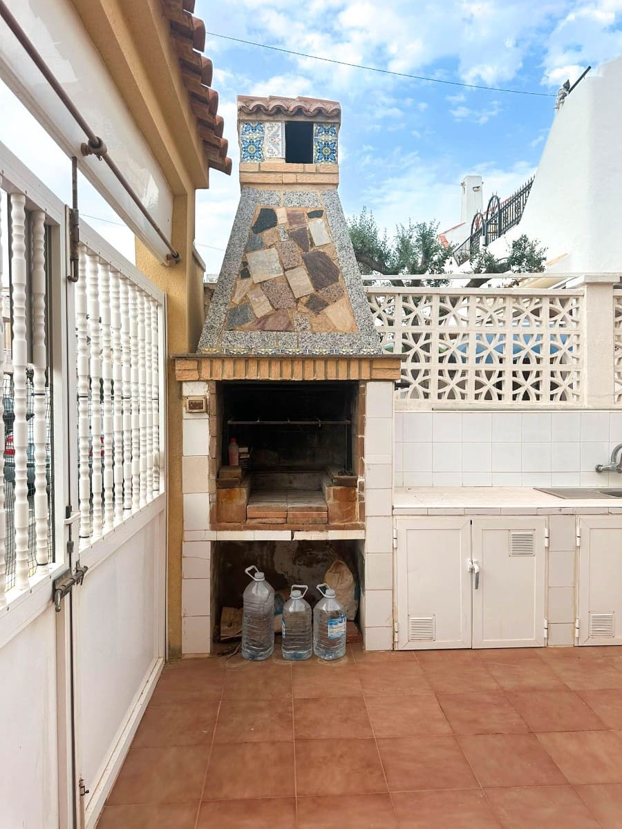 3 camera da letto Bungalow in vendita in Torrevieja con garage - 219.000 € (Rif: 9995963)