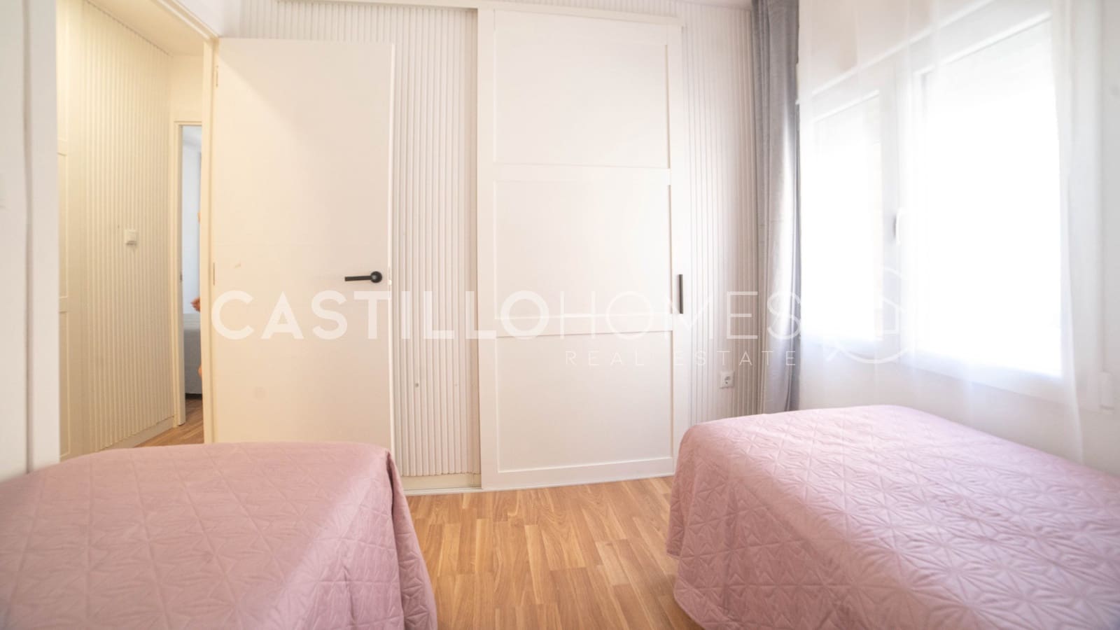3 soveværelse Lejlighed til salg i Torrevieja - € 450.000 (Ref: 9999983)