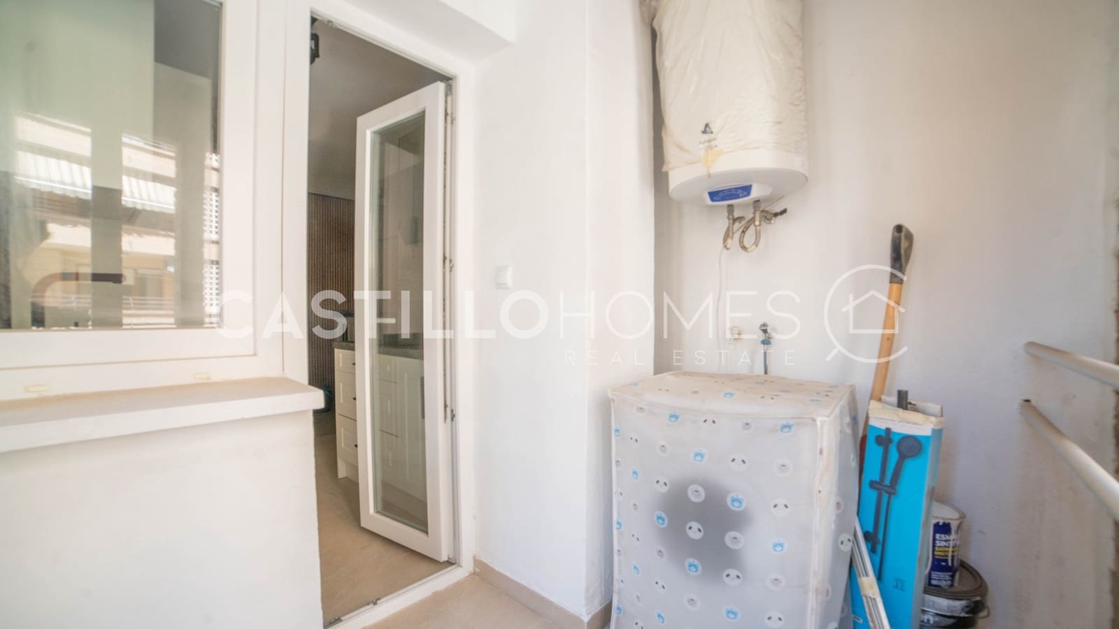 3 soveværelse Lejlighed til salg i Torrevieja - € 450.000 (Ref: 9999983)