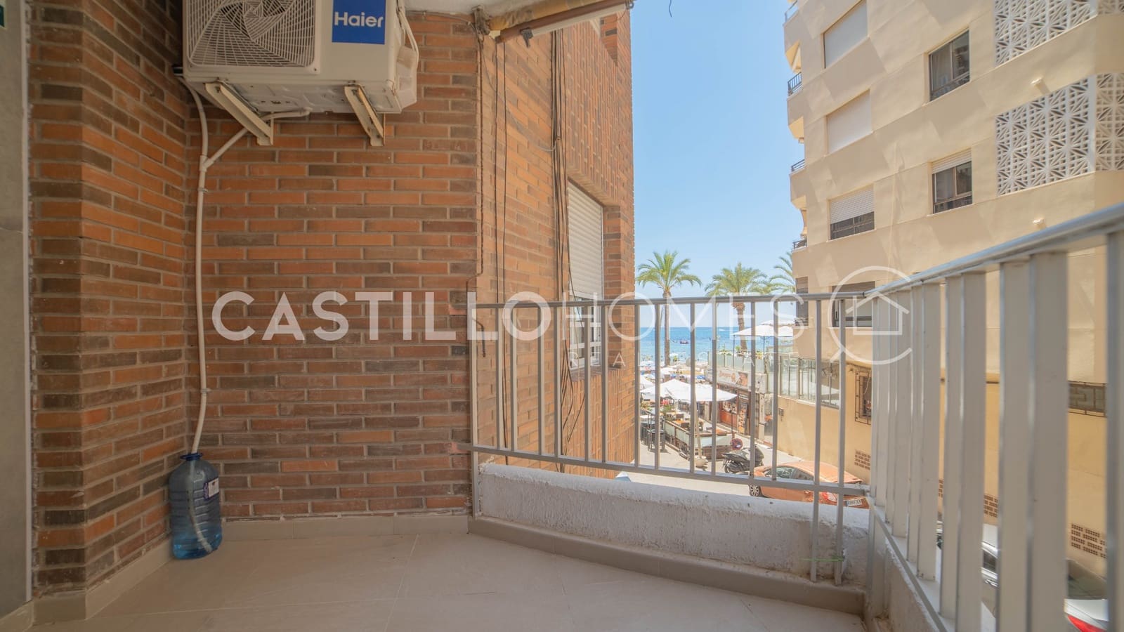 3 soveværelse Lejlighed til salg i Torrevieja - € 450.000 (Ref: 9999983)