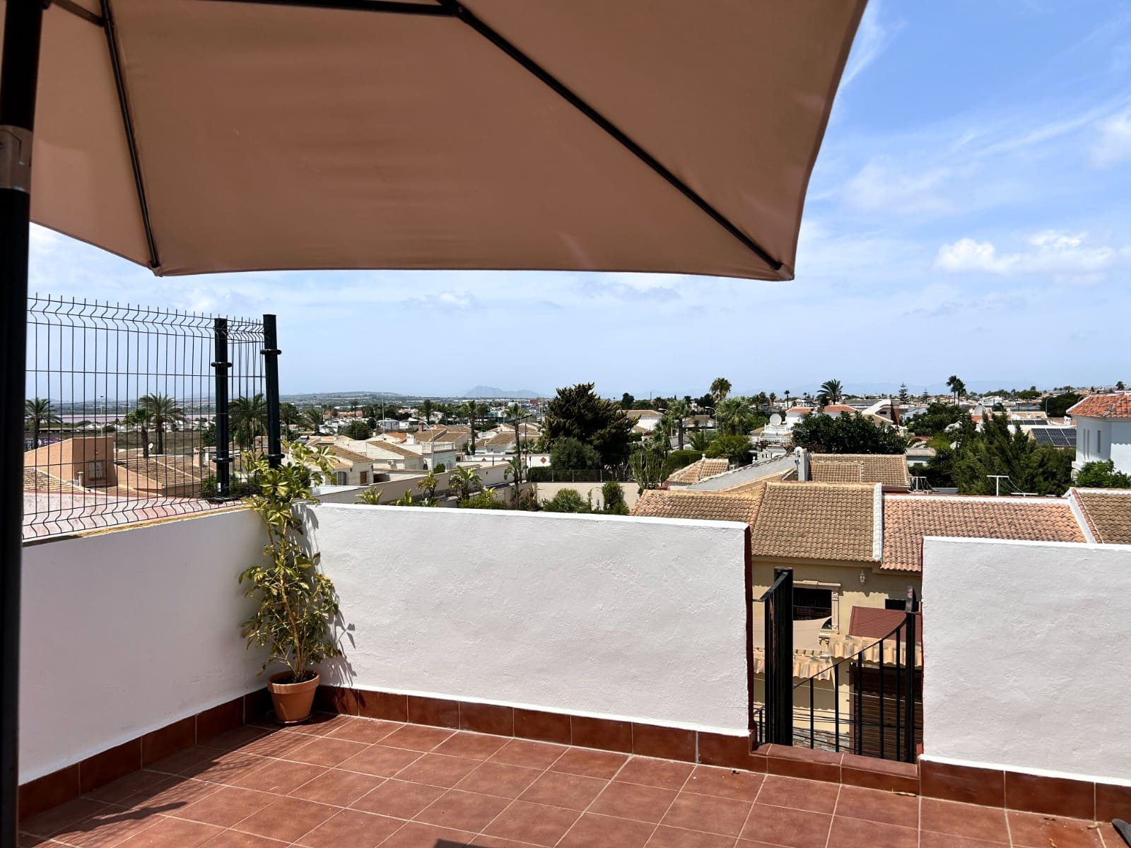 2 slaapkamer Bungalow te koop in Torrevieja - € 117.500 (Ref: 10019808)