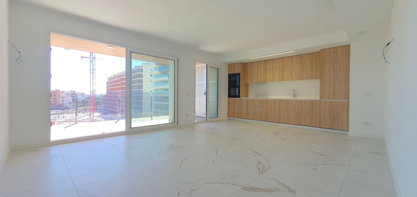 Apartamento de 2 habitaciones en Punta Prima en venta con piscina garaje - 373.000 € (Ref: 10095744)