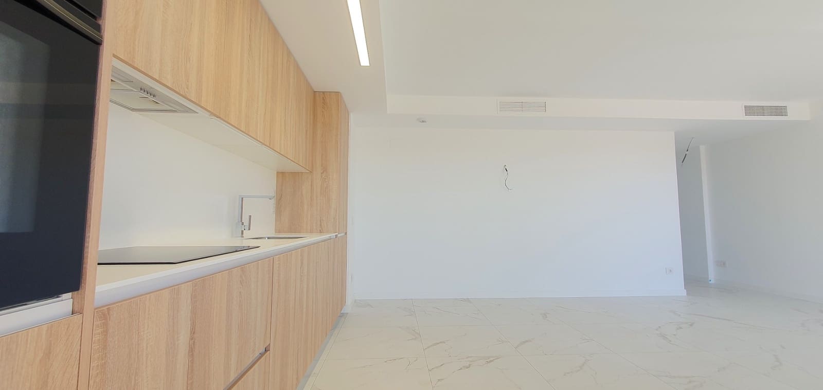 Apartamento de 2 habitaciones en Punta Prima en venta con piscina garaje - 373.000 € (Ref: 10095744)