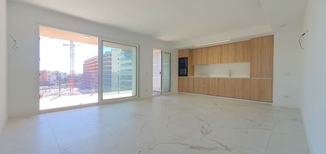 Apartamento de 2 habitaciones en Punta Prima, Torrevieja en venta con piscina garaje - 373.000 € (Ref: 10095744)