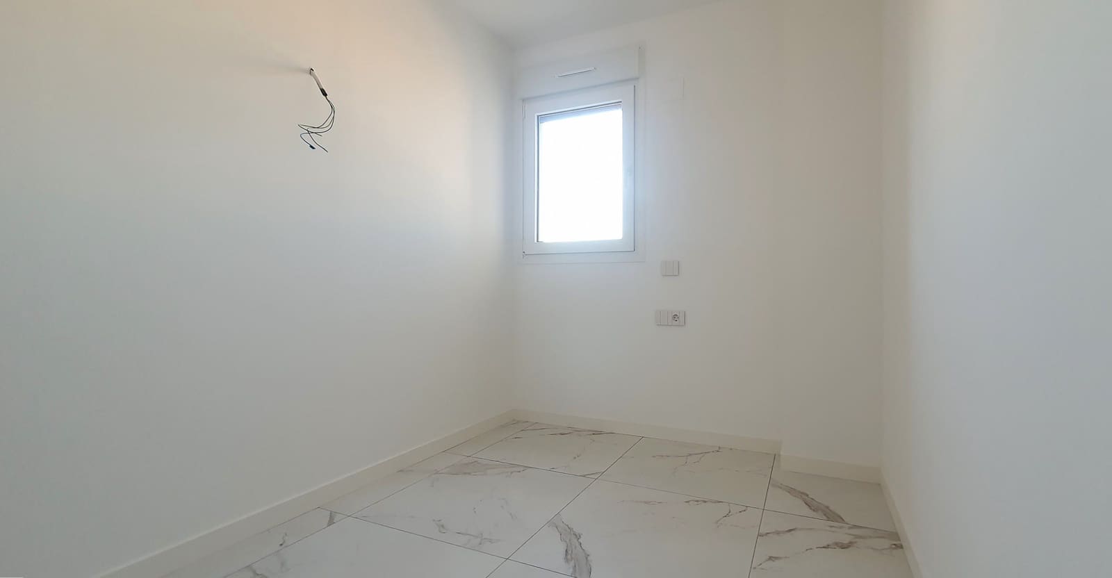 Apartamento de 2 habitaciones en Punta Prima en venta con piscina garaje - 373.000 € (Ref: 10095744)