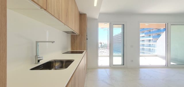 2 slaapkamer Appartement te koop in Punta Prima, Torrevieja met zwembad garage - € 373.000 (Ref: 10097283)