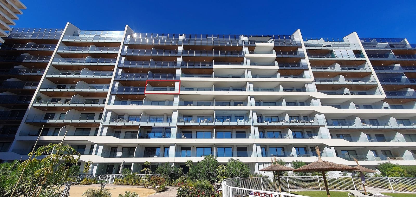 2 slaapkamer Appartement te koop in Punta Prima met zwembad garage - € 373.000 (Ref: 10097283)