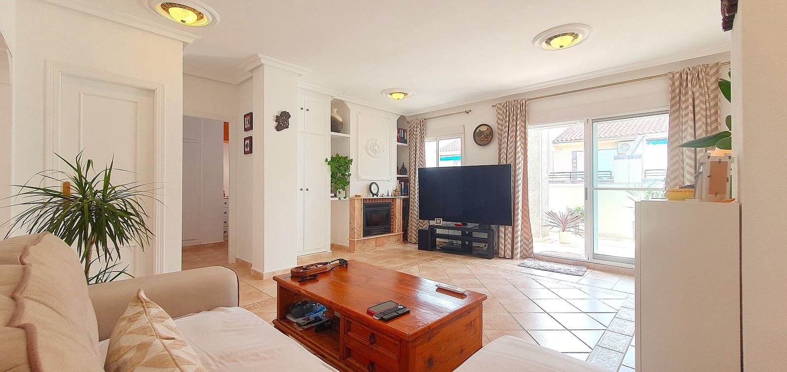 Ático de 2 habitaciones en Torrevieja en venta - 185.000 € (Ref: 10127334)