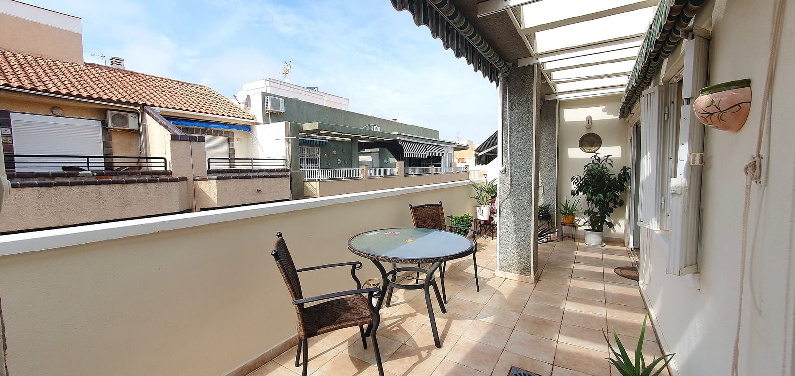 Ático de 2 habitaciones en Torrevieja en venta - 185.000 € (Ref: 10127334)