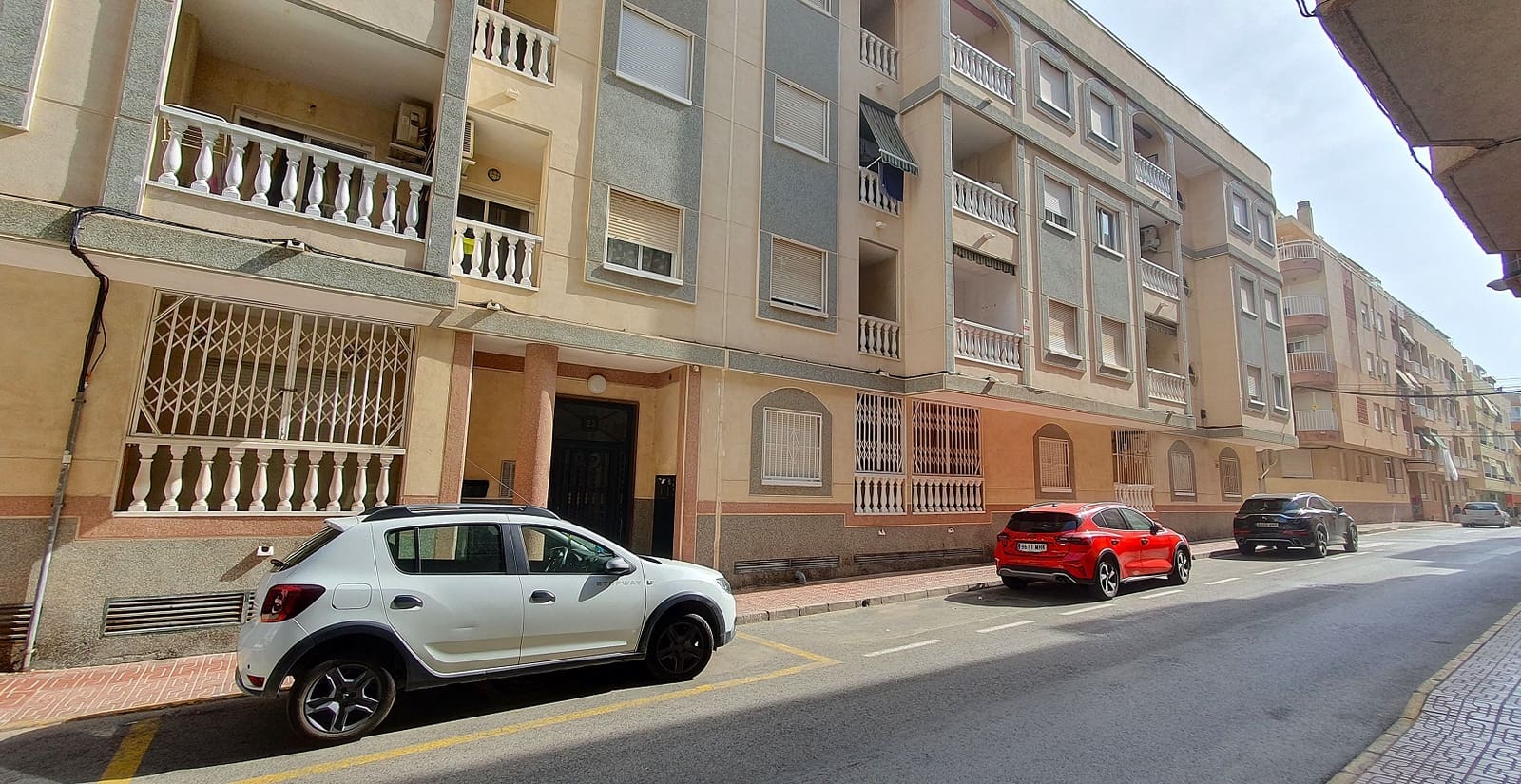 Ático de 2 habitaciones en Torrevieja en venta - 185.000 € (Ref: 10127334)