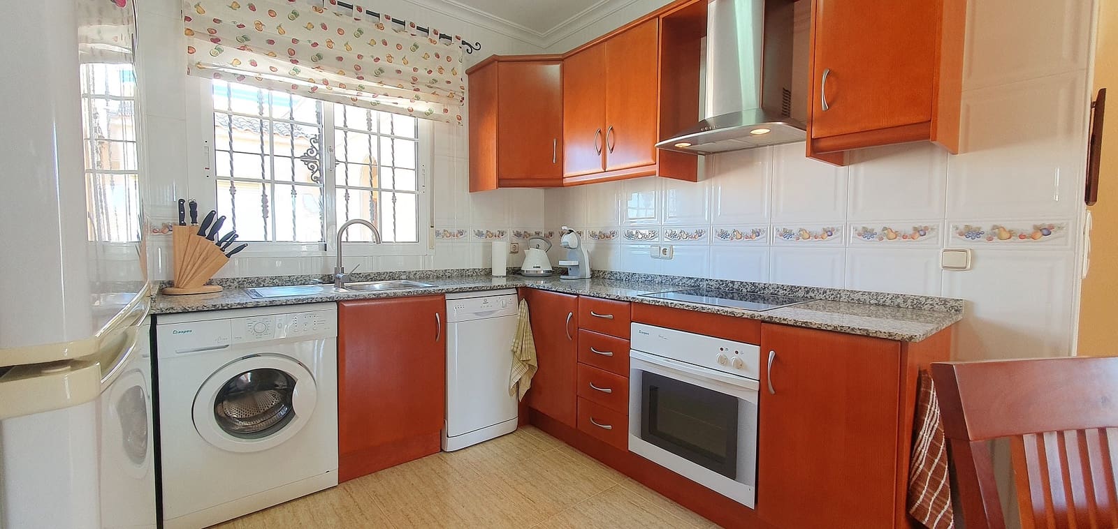 2 soverom Penthouse til salgs i Orihuela Costa med svømmebasseng - € 177 000 (Ref: 10156859)