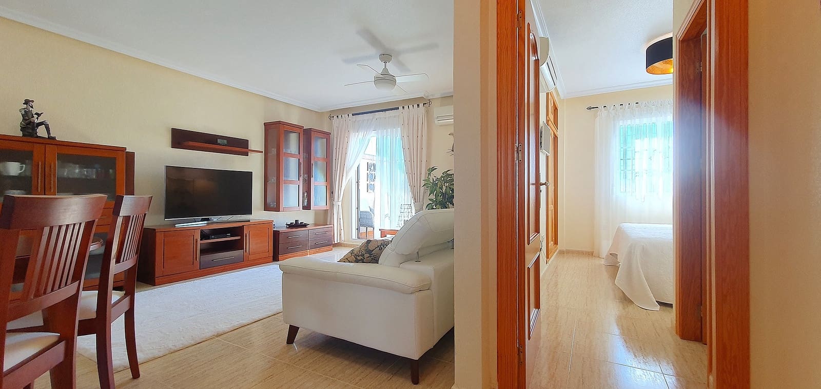 2 soverom Penthouse til salgs i Orihuela Costa med svømmebasseng - € 177 000 (Ref: 10156859)